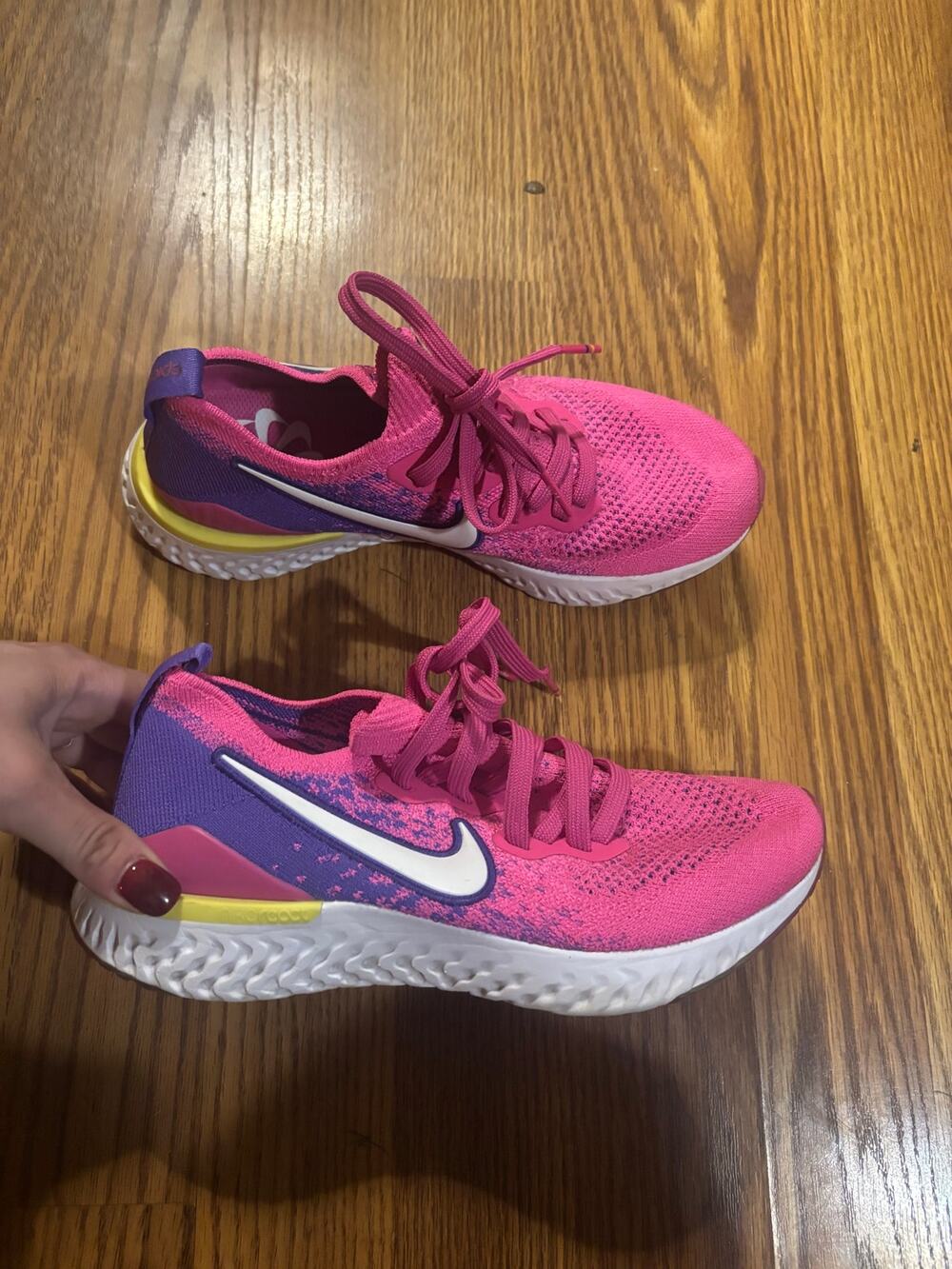 Nike Pink/ Purple Athletic Exercise Activewear Shoes/ Sneakers